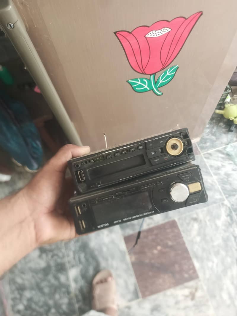 woofer and Mp3 player 0