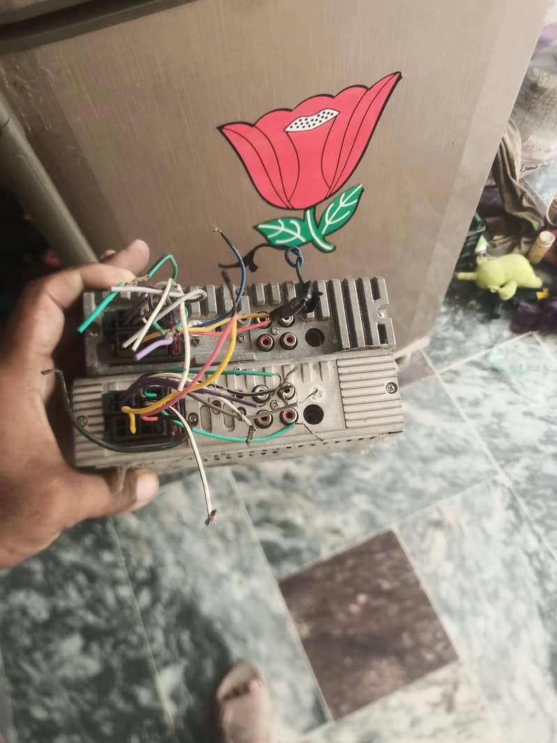 woofer and Mp3 player 2