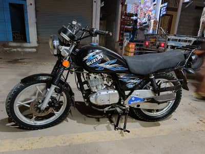 Suzuki GS 150, 2021 Model, Front Disc Brake & Alloy Rims, Neat & Clean