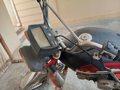 CD 70 2011 Model