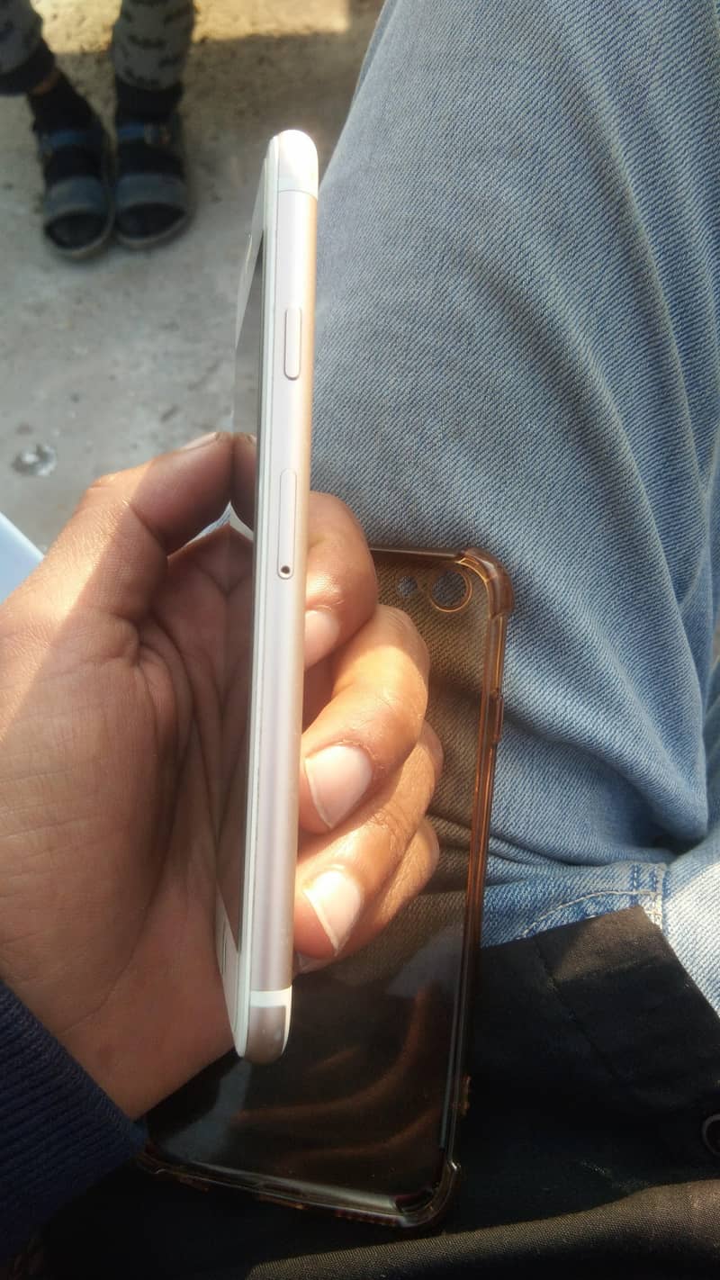 Apple iPhone 6 5