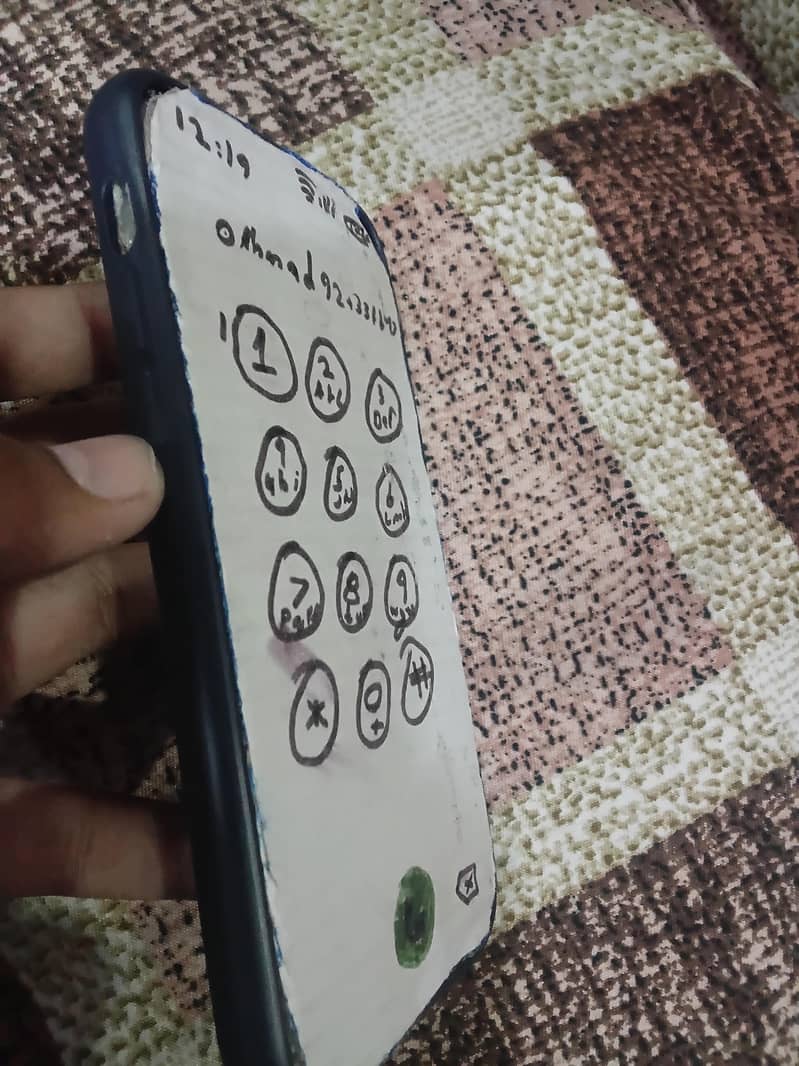 Apple iPhone 11 8