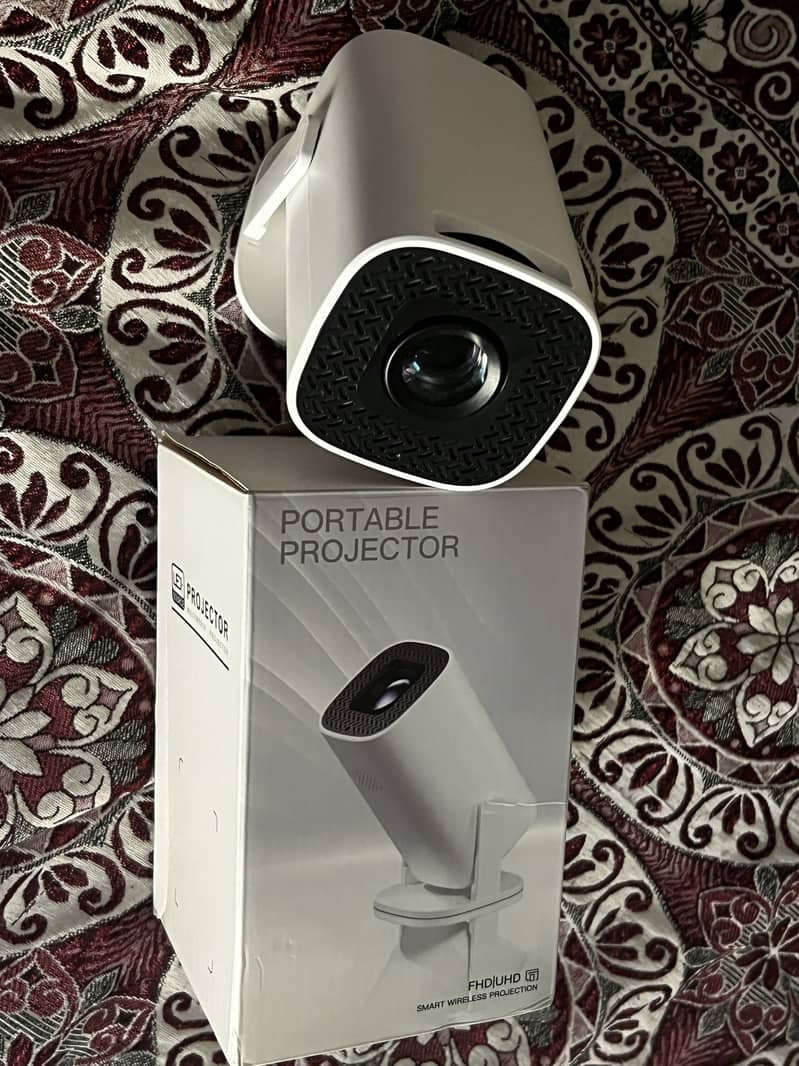 PORTABLE PROJECTOR 2