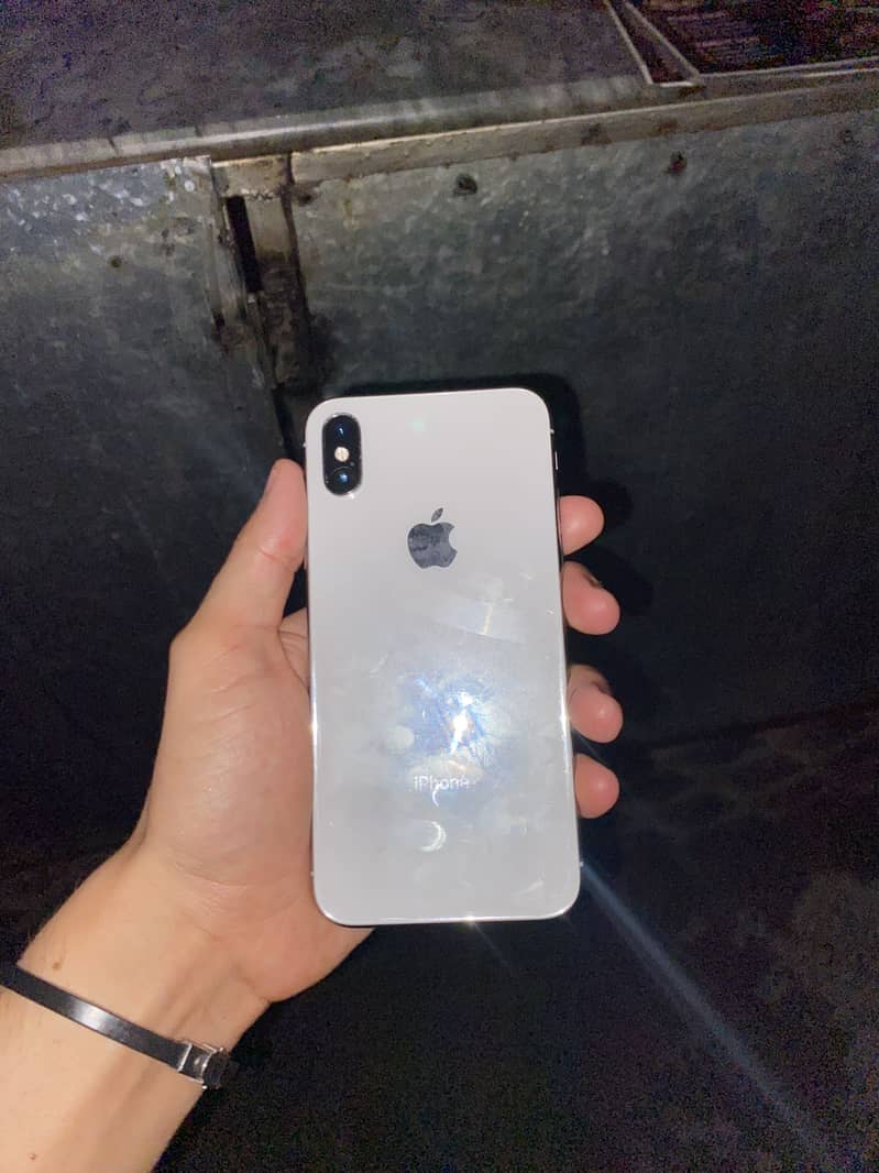 Apple iPhone X 2