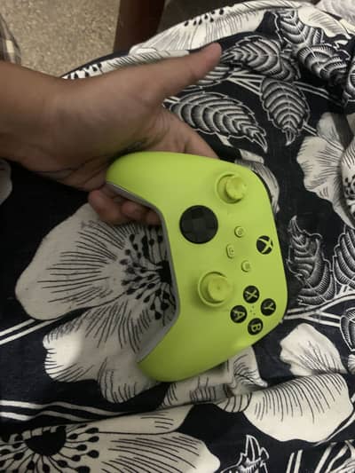 Xbox series s controller for sale