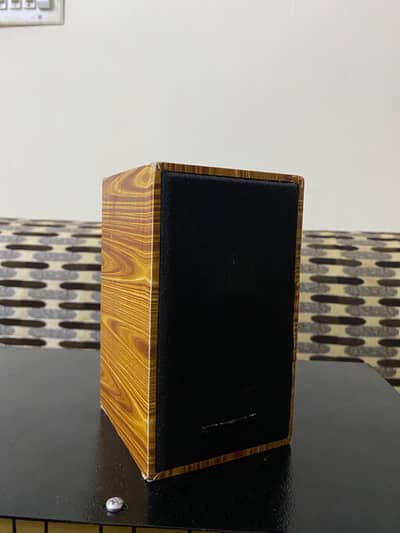 Bluetooth speaker rechargible 2 inch speaker installad