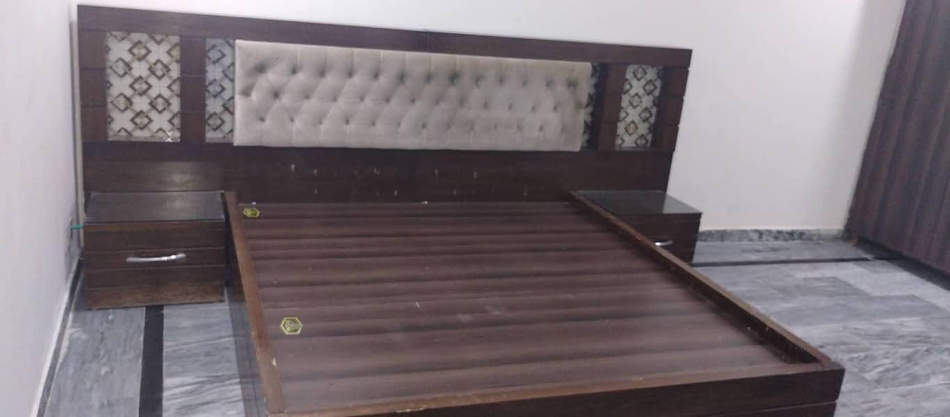 solid wooden bed for sell 2