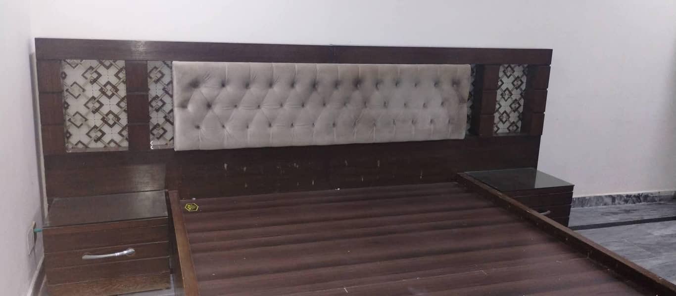 solid wooden bed for sell 4