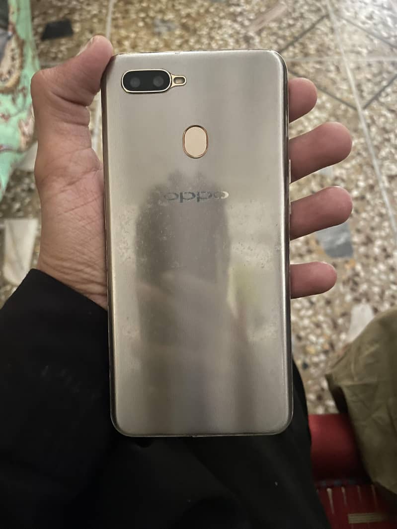 OPPO A7 2