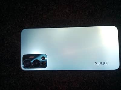 Infinix Hot 12