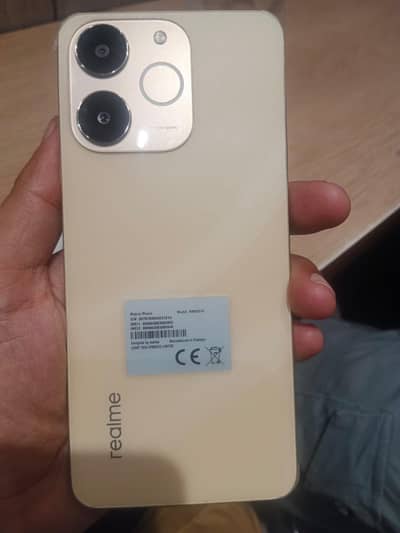 Realme Note 70