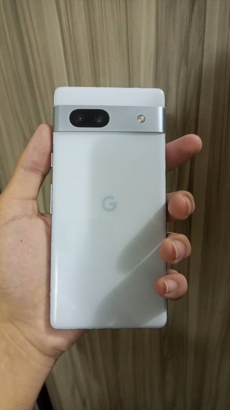 Google Pixel 7a 5