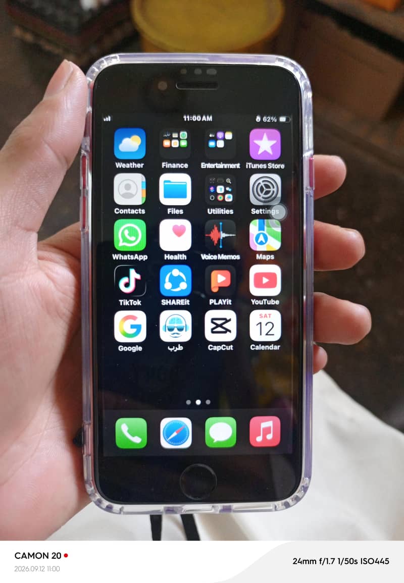 Apple iPhone SE 0