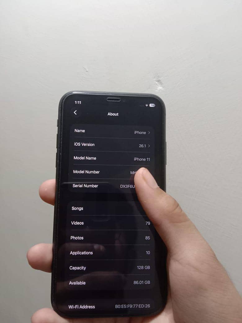 Apple iPhone 11 3