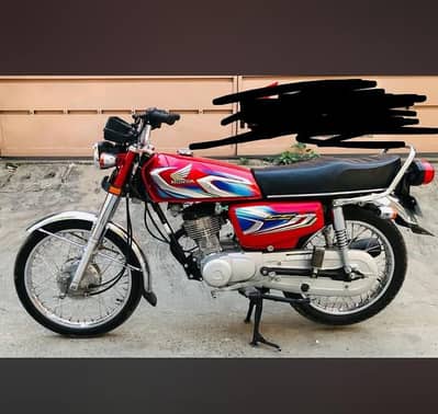 2022 model 125 Karachi number 1st owner bike restore full genuine