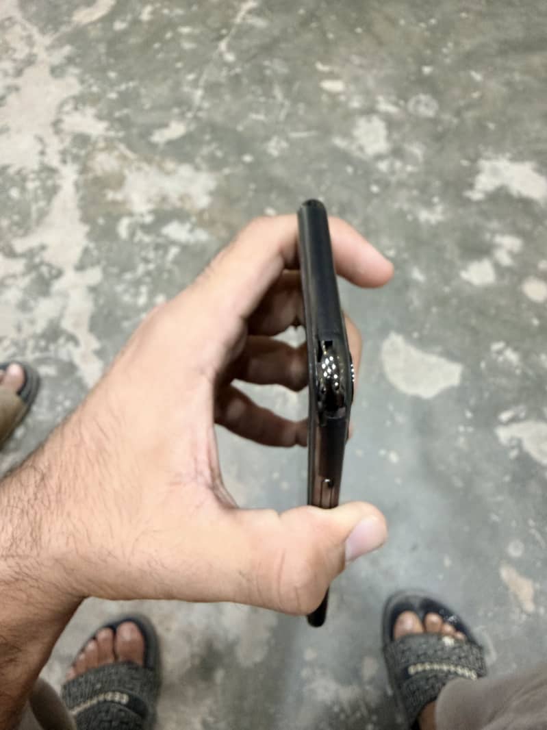 Apple iPhone 11 Pro Max 1