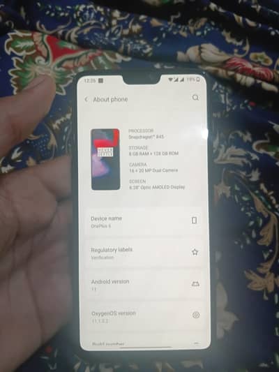 One plus 6, 8/128 , snapdragon ™ 845