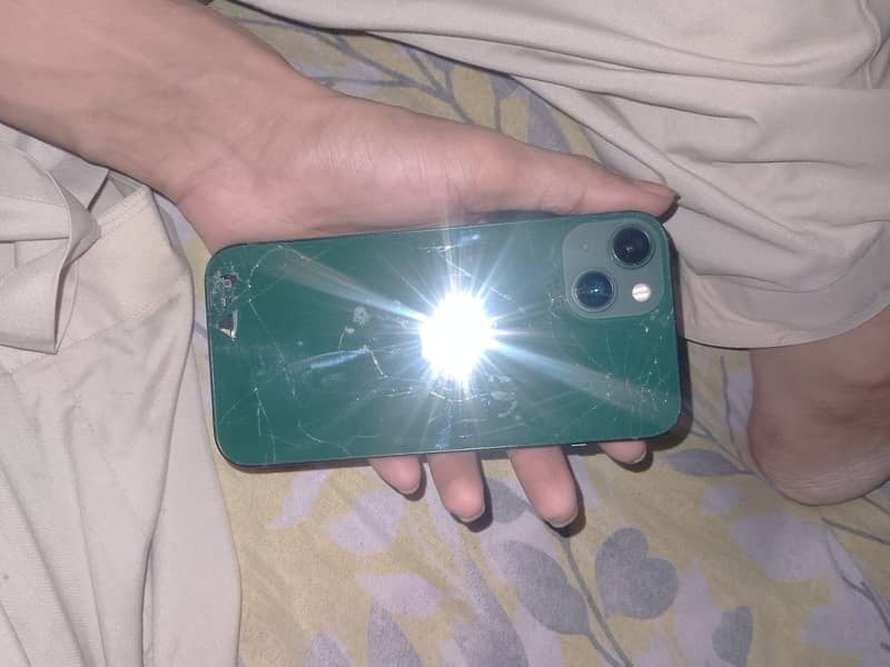 Chance peice  sunday deal iPhone 13 4