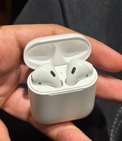 iPhone Original 2nd Gen AirPods