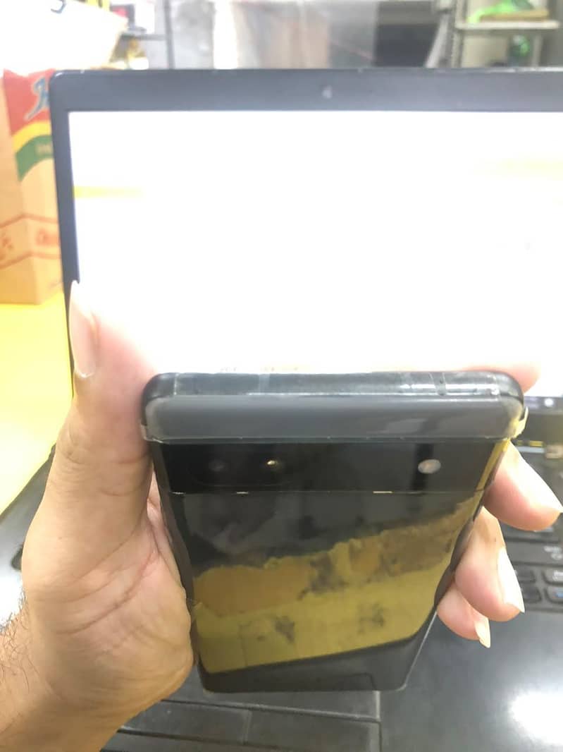 Google Pixel 6a 4