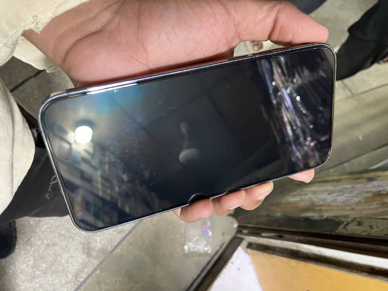 Apple iPhone 14 Pro Max 1