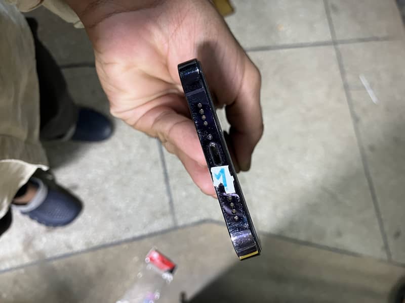 Apple iPhone 14 Pro Max 4