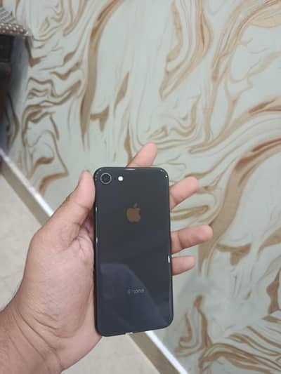 Apple iPhone 8