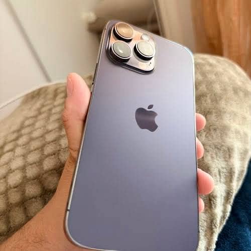 Apple iPhone 14 Pro Max 2