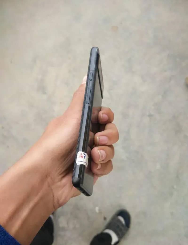 Google Pixel 6a 1