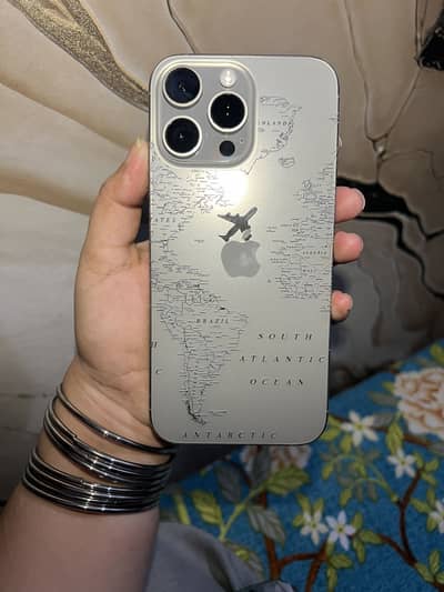 iPhone 16 pro max Jv natural tiatanuim