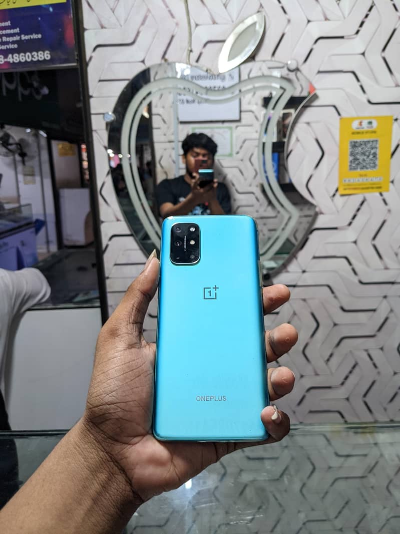 One Plus 8T 1