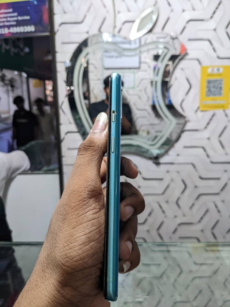 One Plus 8T 3