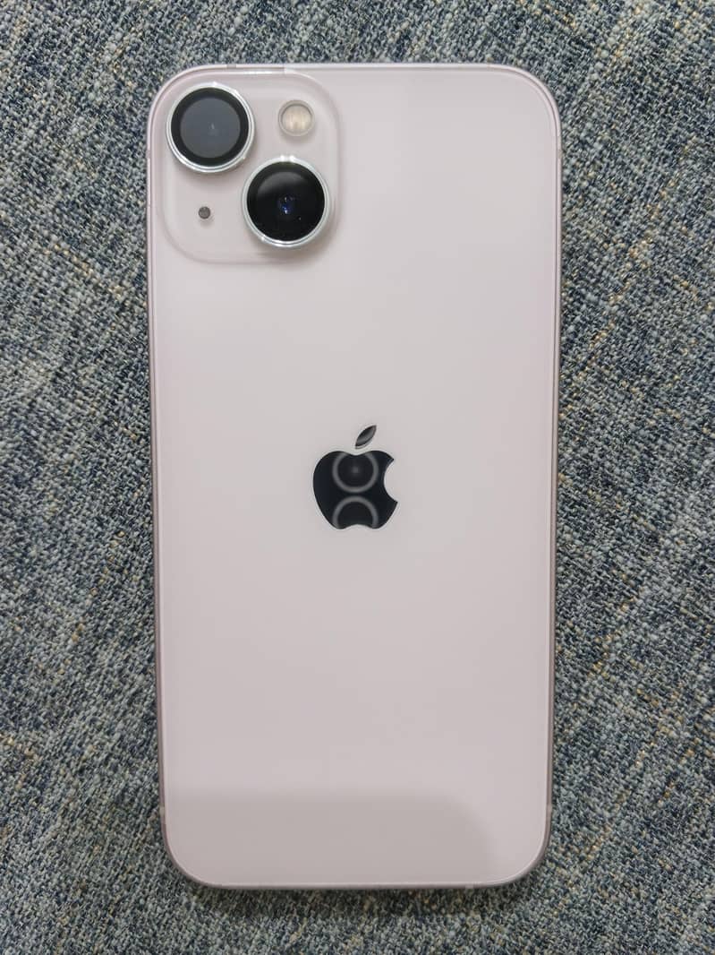 Apple iPhone 13 0