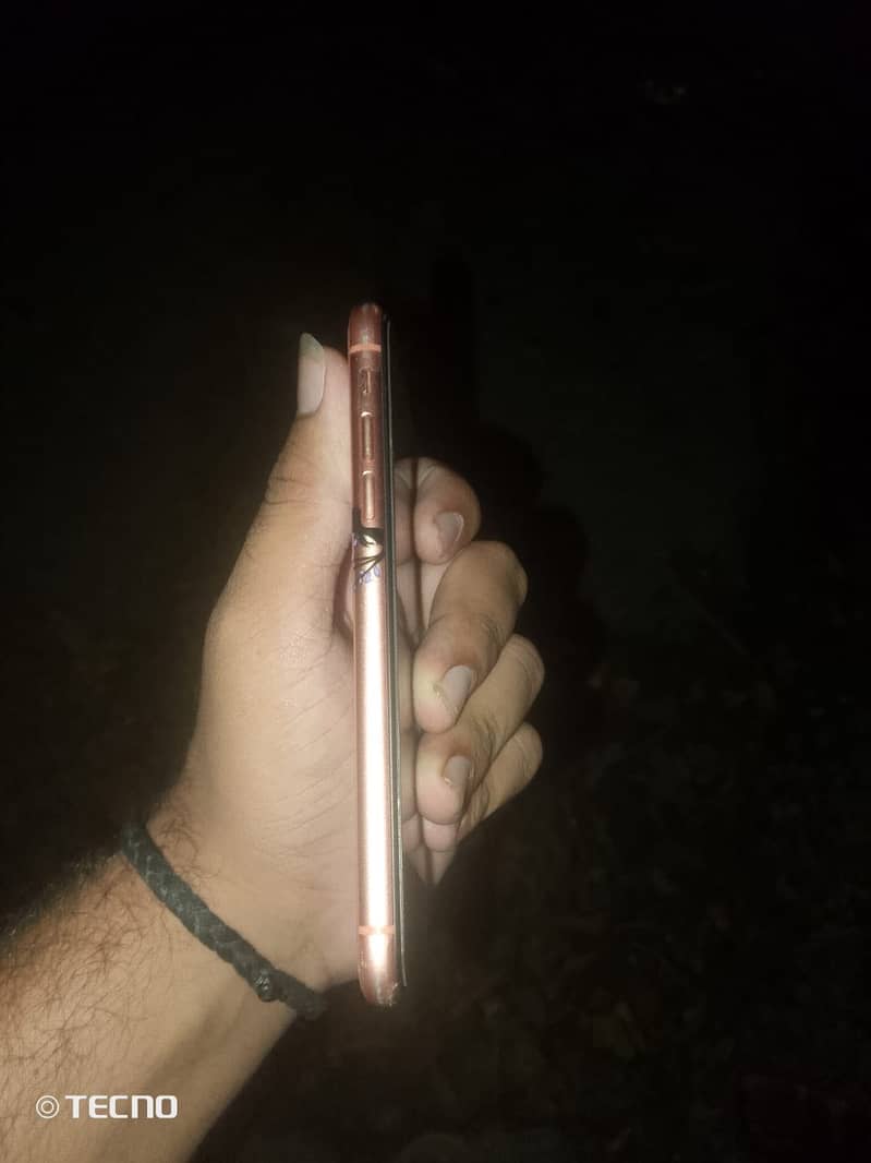Apple iPhone XR 2