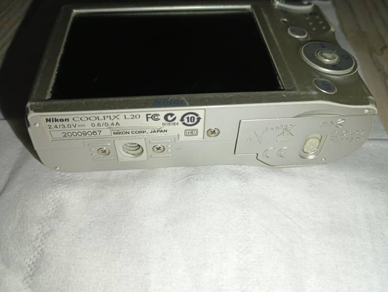 Nikon Coolpix Digital Camera – Working Condition 2
