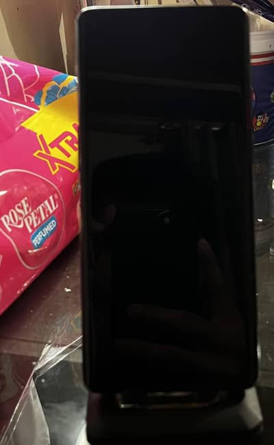 OnePlus 8 5G UW (8GB / 128GB) – 100% Working Condition