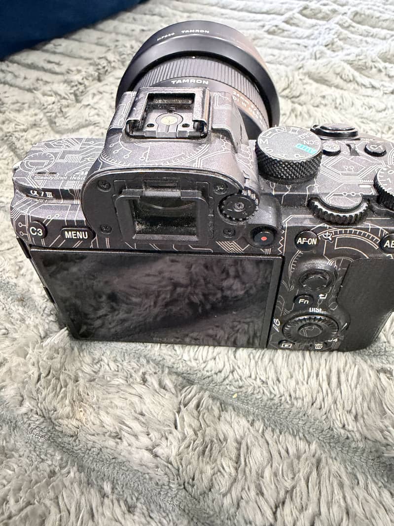 Sony Alpha a7 III 3