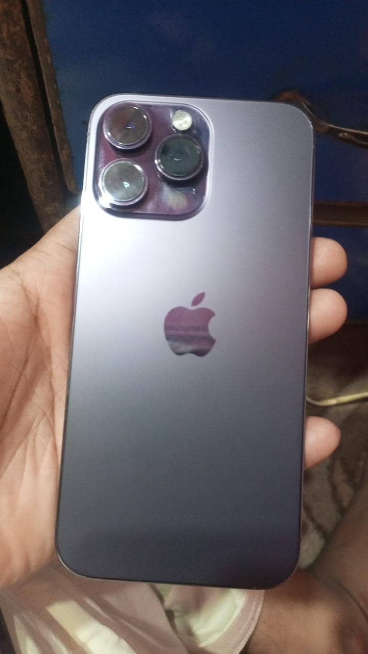 Apple iPhone 14 Pro Max 2