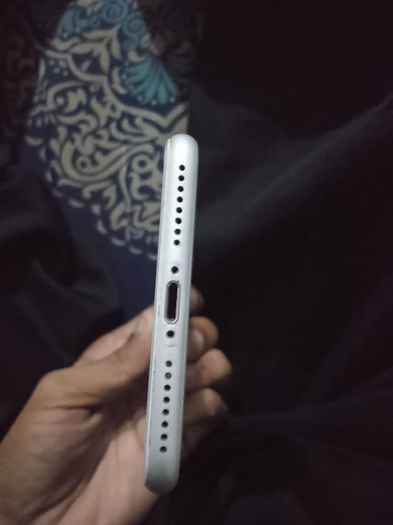 Apple iPhone 7 Plus 7