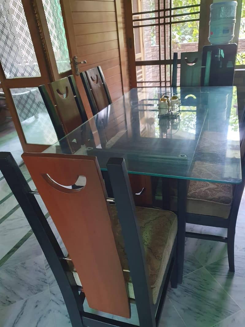 6 seater dining table 1