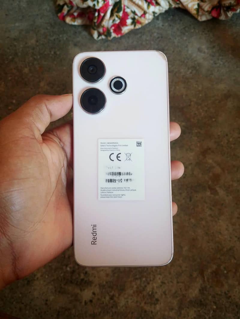 Xiaomi Redmi 13 2