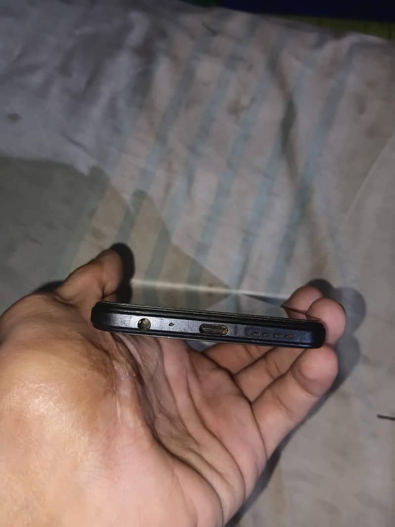 Infinix Note 11 7