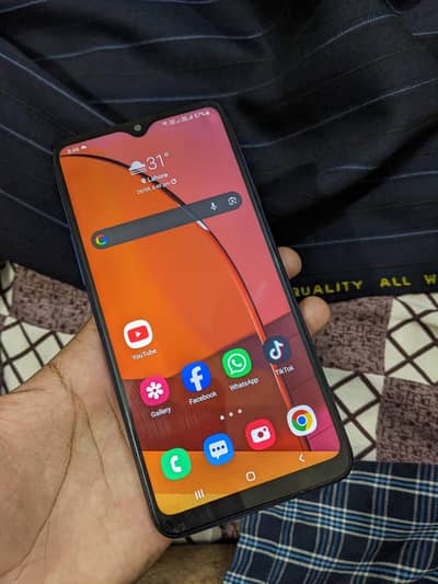 Samsung Mobile A20s