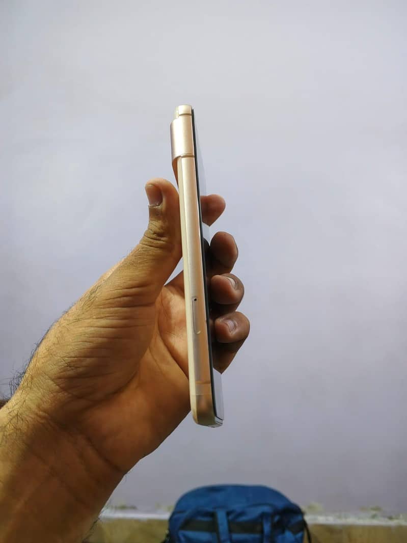 Google Pixel 8 1