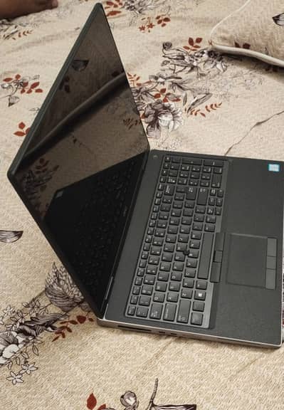 Dell precision 7540 i7 9th generation 4gb GPU