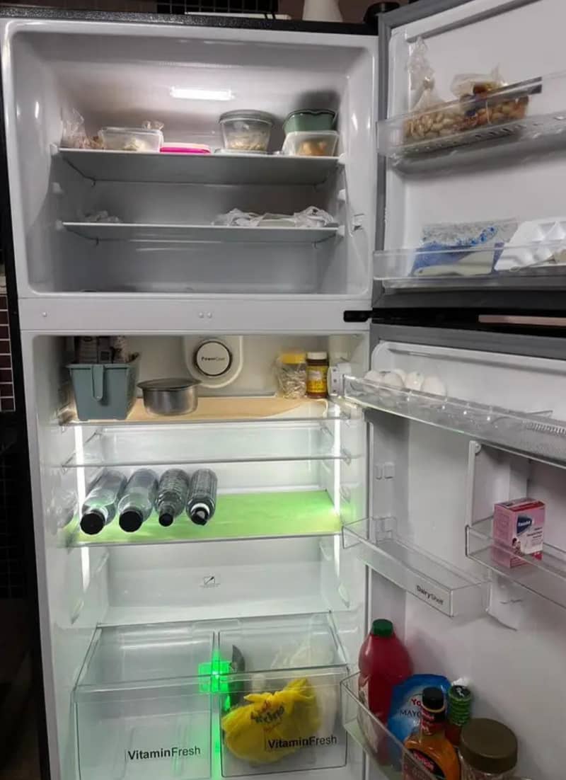 dawlance fridge 1