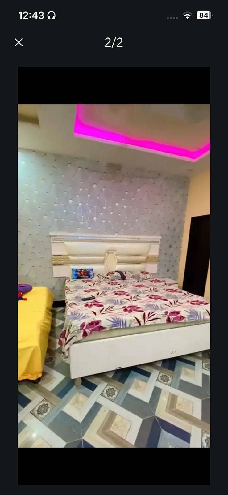 Bed and dressing table 0