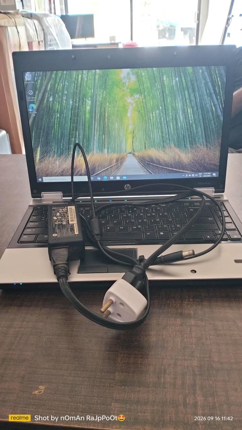 HP Laptop 1