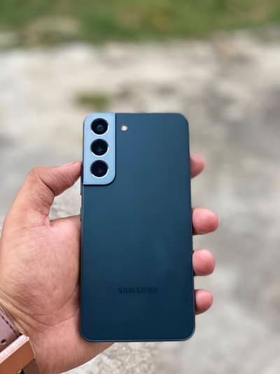 Samsung Mobile S22
