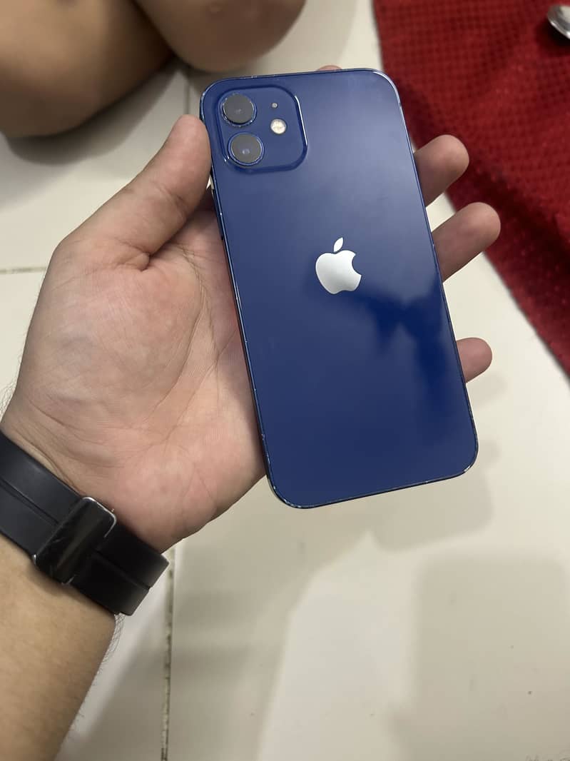 Apple iPhone 12 0